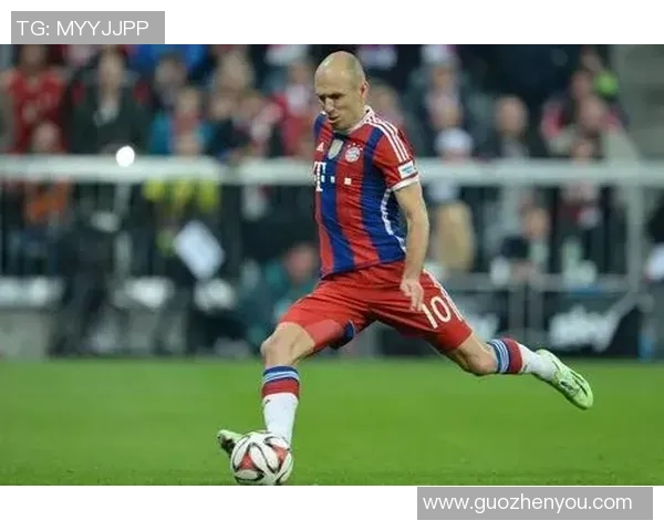 48码脚足球明星的传奇故事与他们的辉煌成就揭秘 48码脚足球明星的传奇故事与他们的辉煌成就揭秘