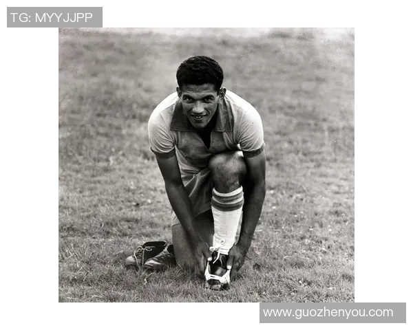 足球明星与普通人之间的情感纽带与社会责任探讨 足球明星与普通人之间的情感纽带与社会责任探讨