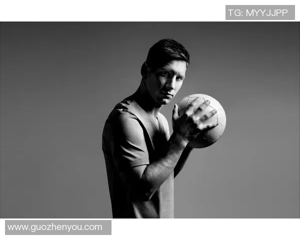 足球明星壁纸中的霸气女神展现无限魅力与力量